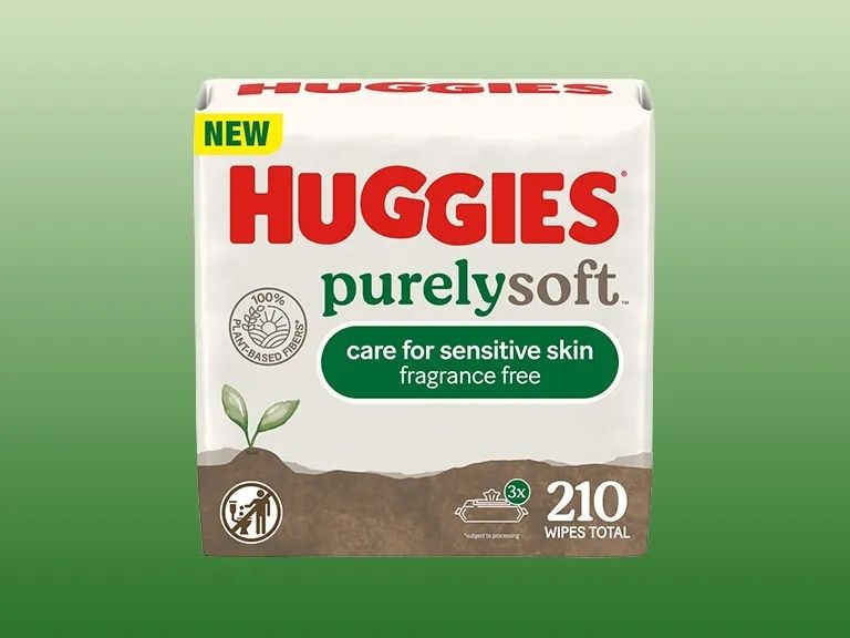 paquete de toallitas para bebé Huggies® PurelySoft™ Baby Wipes, sin fragancia, 210 toallitas.